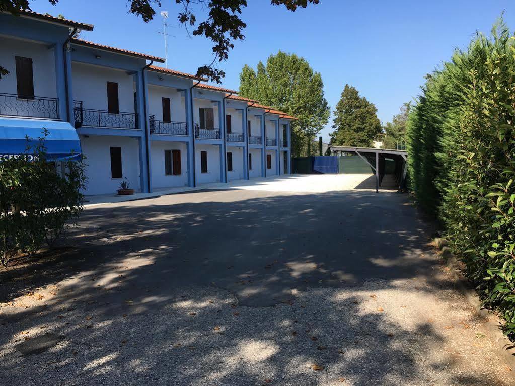 Blue Hotel Suzzara Exterior photo